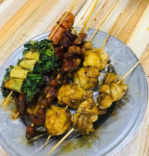 吃瓜吃炸串,吃瓜配炸串，解锁夏日美味新体验